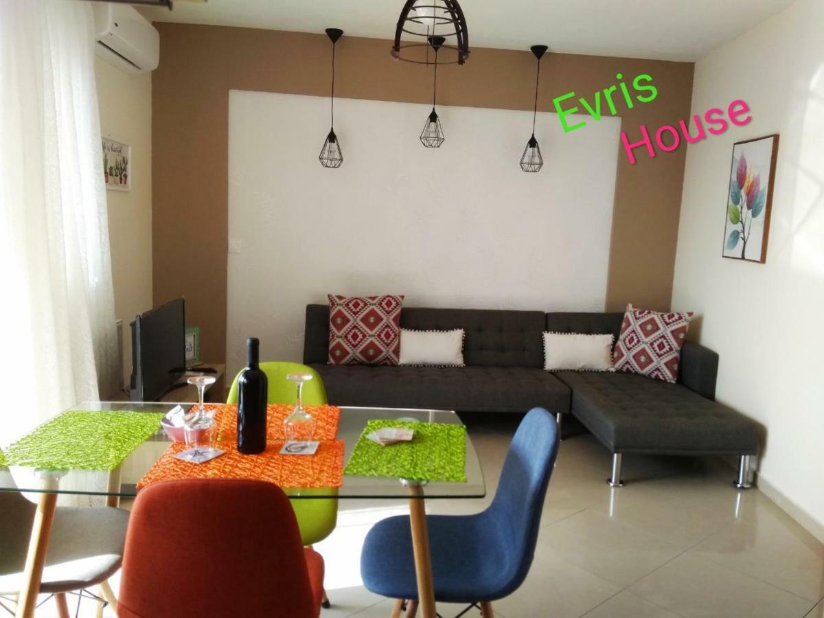 Evris House Color Suite Kavála Kültér fotó